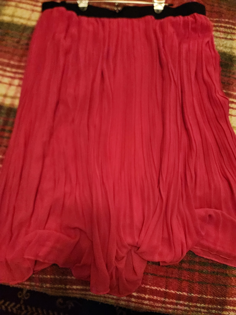 torrid Hot Pink Pleated Skirt with Black Waistband - Picture 4 of 7